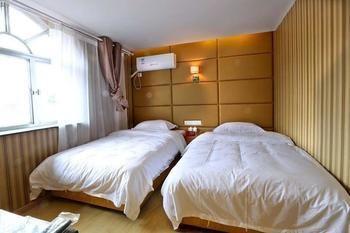 Lushang Tianjie Quick Hotel Jiujiang  Екстериор снимка
